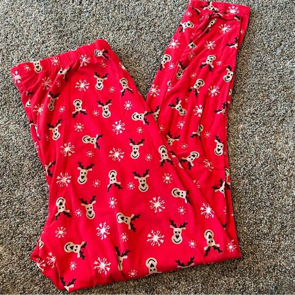 NEW Reindeer Holiday Super Soft Leggings Plus Size 2X Red Christmas Snowflake - Picture 1 of 5